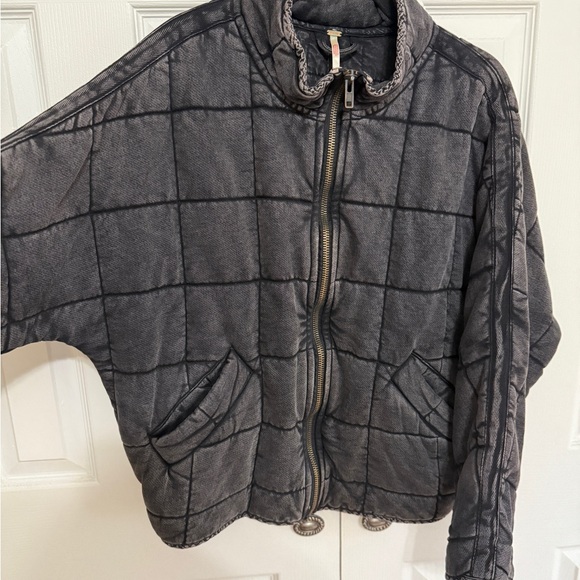 Free People Dolman Black/Grey Quilted Jacket - Picture 2 of 6